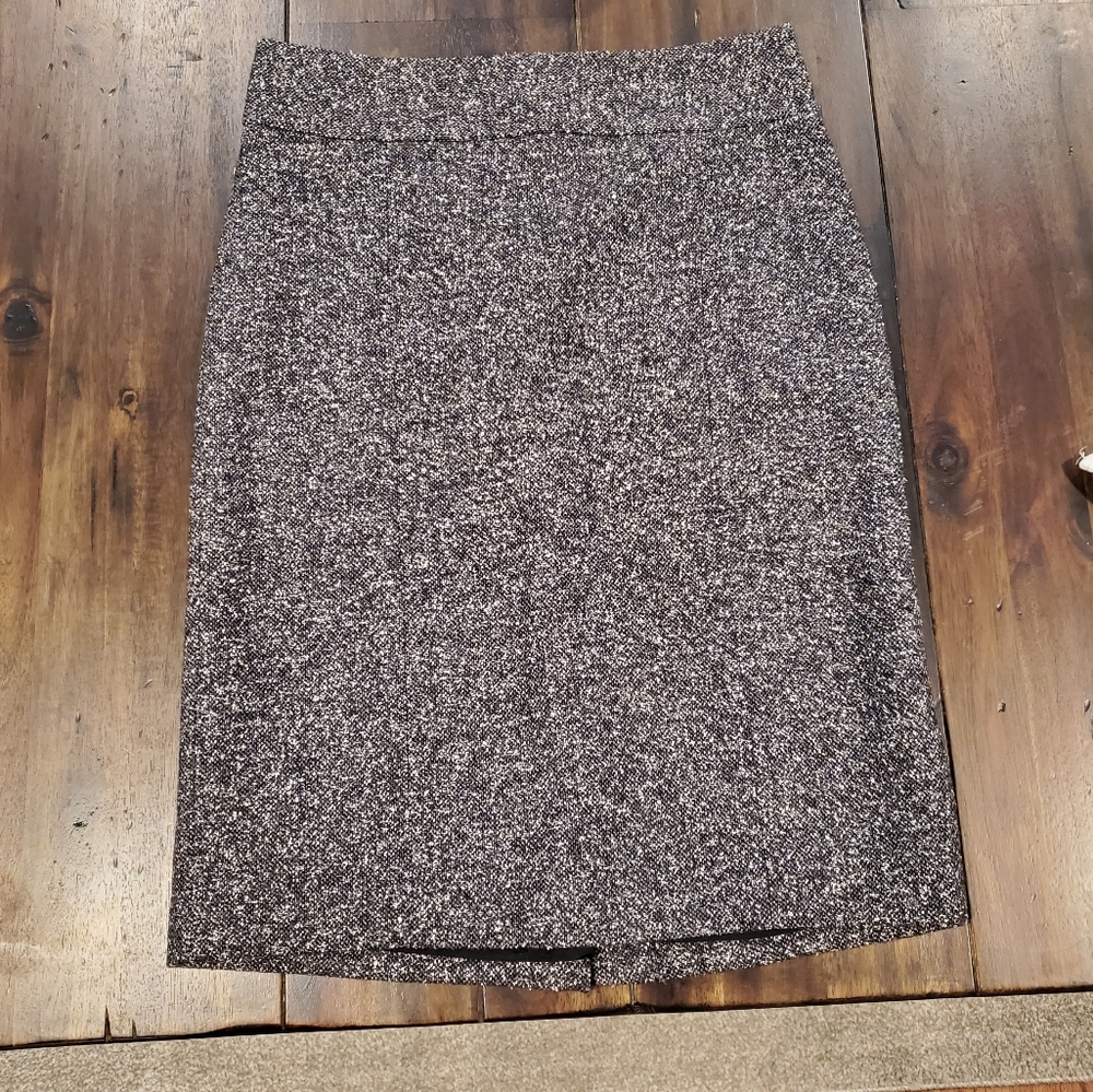Banana Republic Pencil Skirt "Mad Men" Size 4